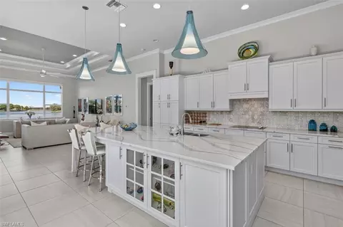 Kitchen - 6387 Warwick Ave, Naples, FL 34113 photo 2 of 6