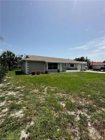 11150 Orangewood Dr, Bonita Springs, FL 34135