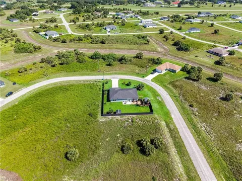 View/Area - 1220 Moore Run, Labelle, FL 33935 photo 5 of 6