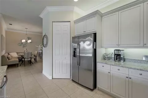 Kitchen - 13556 Coronado Dr, Naples, FL 34109 photo 4 of 6