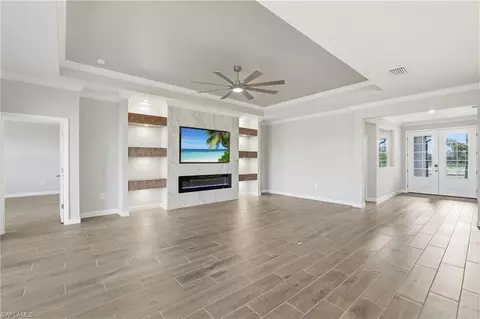 Living - 19697 Fox Grove Dr, Estero, FL 33928 photo 5 of 8