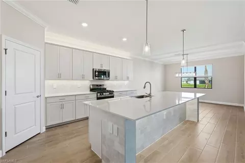 Kitchen - 19697 Fox Grove Dr, Estero, FL 33928 photo 2 of 2