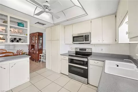 Kitchen - 1 Cannes Dr, Naples, FL 34112 photo 1 of 2