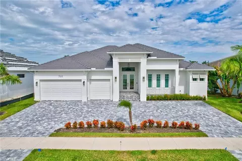 768 Amazon Ct, Marco Island, FL 34145