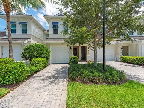 6960 Avalon Cir #803, Naples, FL 34112