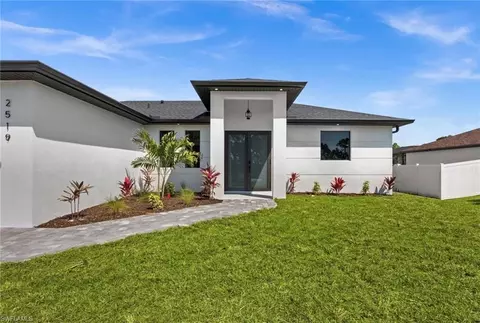 2519 NW 18th Pl, Cape Coral, FL 33993