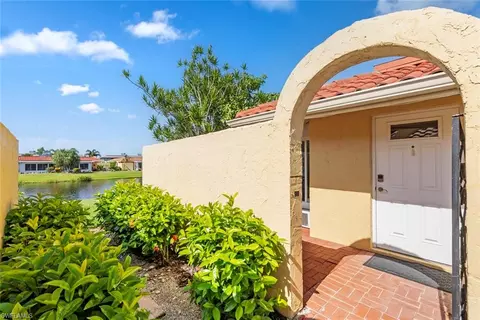 136 Harrison Rd #1, Naples, FL 34112 photo 4