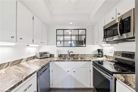 136 Harrison Rd #1, Naples, FL 34112 photo 9