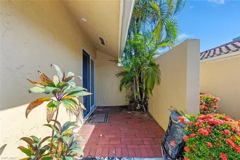 136 Harrison Rd #1, Naples, FL 34112 photo 18