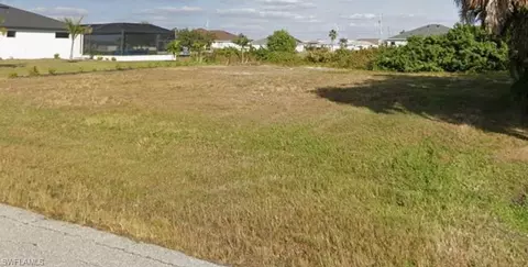 26 NW 24th Ave, Cape Coral, FL 33993