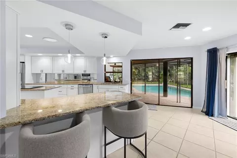 Kitchen - 433 Golfview Dr, Naples, FL 34110 photo 6 of 8