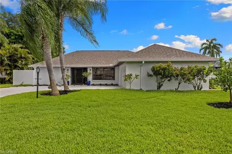 Exterior - 433 Golfview Dr, Naples, FL 34110 photo 1 of 13