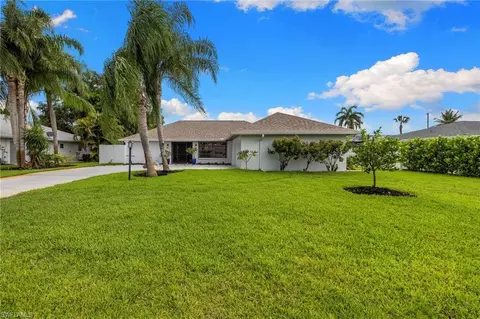Exterior - 433 Golfview Dr, Naples, FL 34110 photo 3 of 13