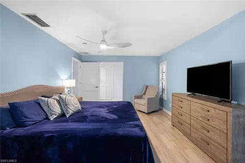 Bedroom - 433 Golfview Dr, Naples, FL 34110 photo 3 of 5