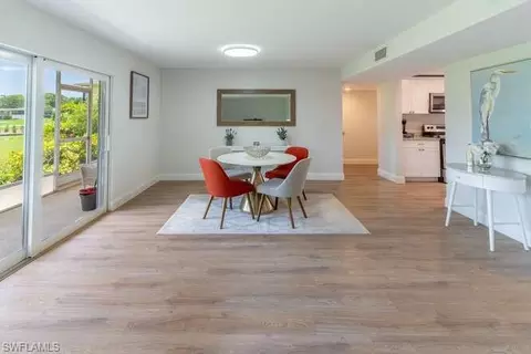 96 Glades Blvd #513, Naples, FL 34112
