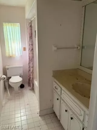 Bath - 224 Pine Valley Cir, Naples, FL 34113 photo 3 of 3