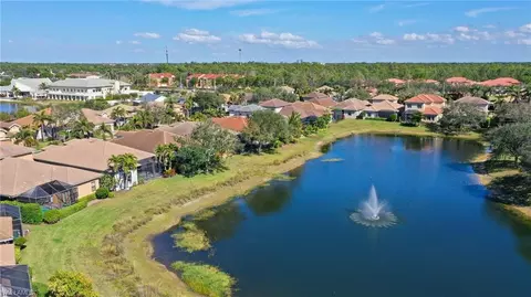 View/Area - 1419 Serrano Cir, Naples, FL 34105 photo 5 of 8
