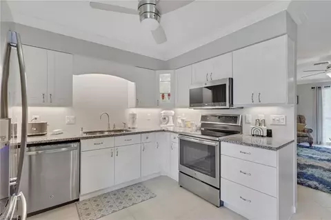 Kitchen - 175 Crown Dr #8, Naples, FL 34110 photo 1 of 4