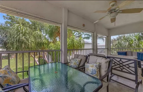 Exterior - 195 Peppermint Ln #2, Naples, FL 34112 photo 2 of 4