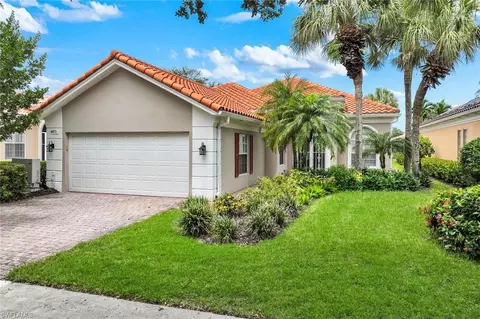 4471 Prescott Ln, Naples, FL 34119