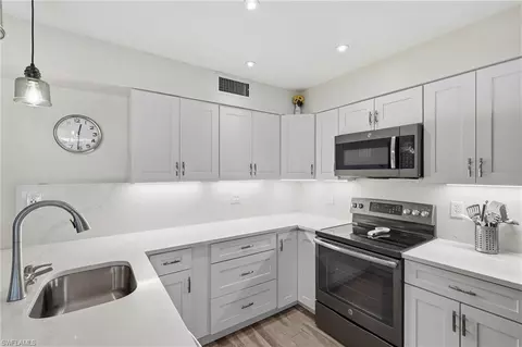 Kitchen - 175 Forest Lakes Blvd #175, Naples, FL 34105 photo 5 of 5