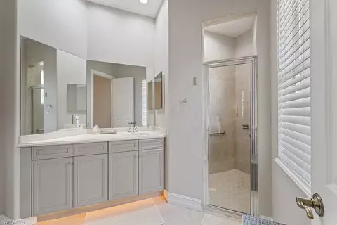 Bath - 20162 Markward Xing, Estero, FL 33928 photo 5 of 5
