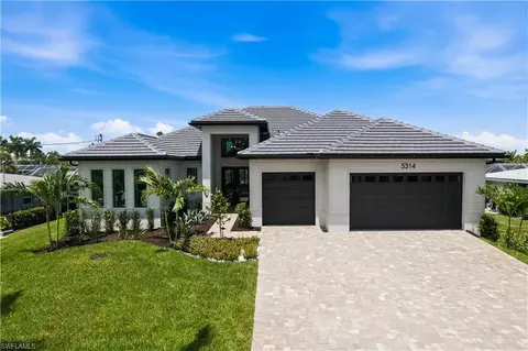 5314 Bayshore Ave, Cape Coral, FL 33904