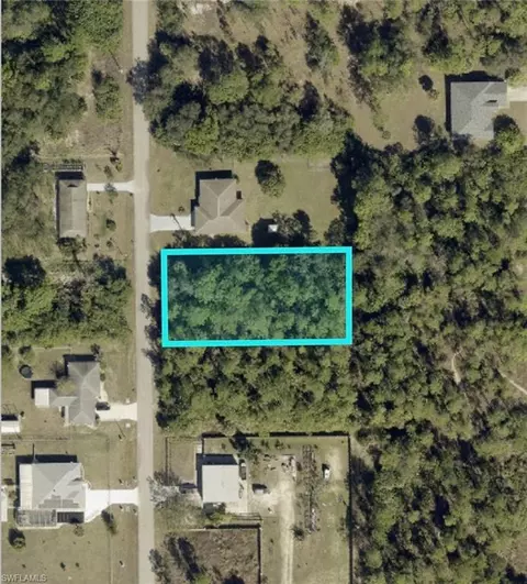 1306 Robert Ave, Lehigh Acres, FL 33972