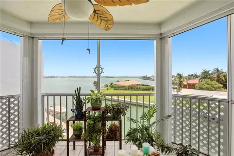 991 N Barfield Dr #404, Marco Island, FL 34145