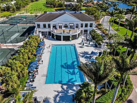 Exterior - 559 Audubon Blvd #E-202, Naples, FL 34110 photo 2 of 2