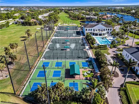 View/Area - 559 Audubon Blvd #E-202, Naples, FL 34110 photo 5 of 6