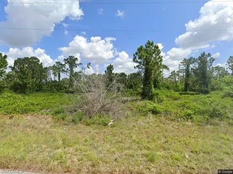 1023 Hatfield St, Lehigh Acres, FL 33974
