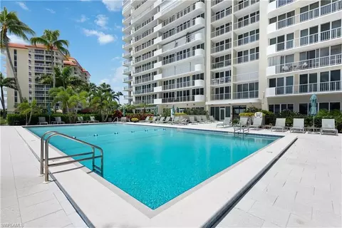 140 Seaview Ct #204S, Marco Island, FL 34145