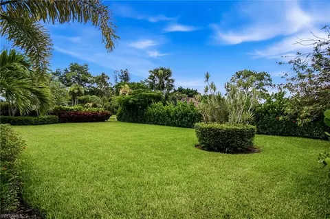 Exterior - 664 Pompano Dr, Naples, FL 34110 photo 7 of 15