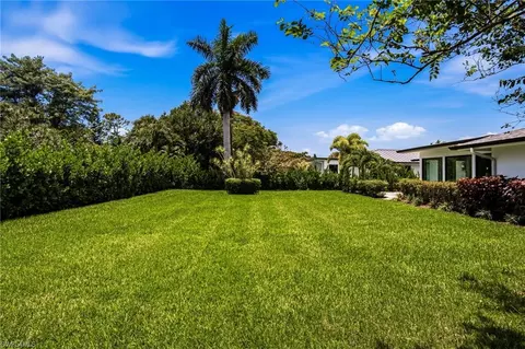 Exterior - 664 Pompano Dr, Naples, FL 34110 photo 8 of 15