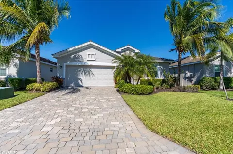 3669 Crimson Ln, Fort Myers, FL 33916