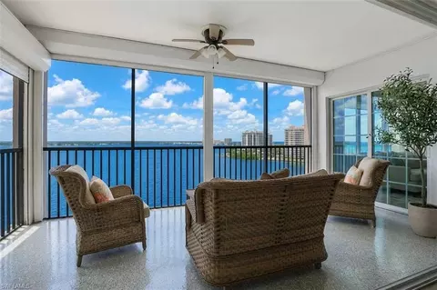 1901 Clifford St #1402, Fort Myers, FL 33901