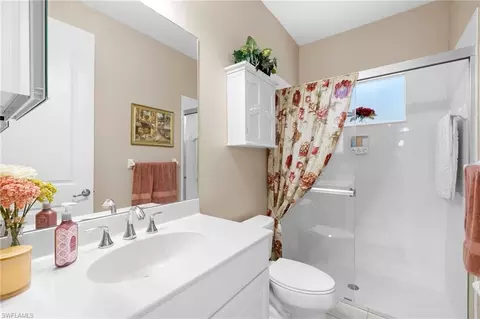 Bath - 3675 Canopy Cir, Naples, FL 34120 photo 1 of 5