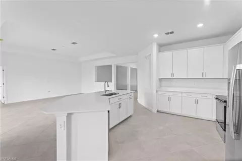 Kitchen - 1611 Double Eagle Trl, Naples, FL 34120 photo 5 of 5