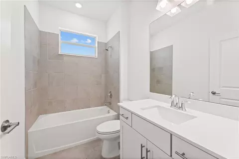 Bath - 1611 Double Eagle Trl, Naples, FL 34120 photo 1 of 1