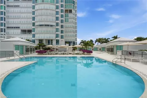 Exterior - 60 Seagate Dr #806, Naples, FL 34103 photo 3 of 4