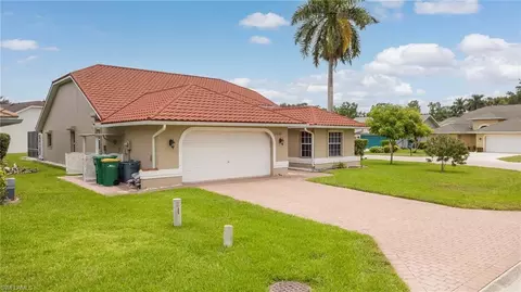 Exterior - 6630 Middlesex Pl, Naples, FL 34104 photo 6 of 6