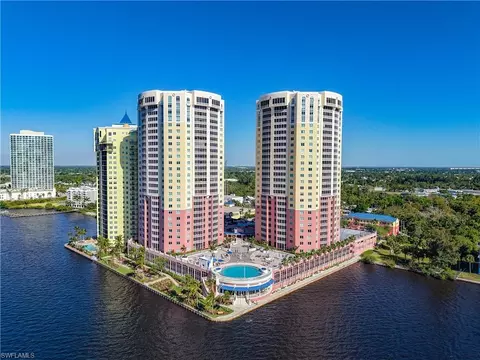 2745 1st St #1106, Fort Myers, FL 33916