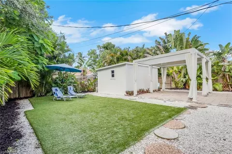 Exterior - 862 95th Ave N, Naples, FL 34108 photo 1 of 5