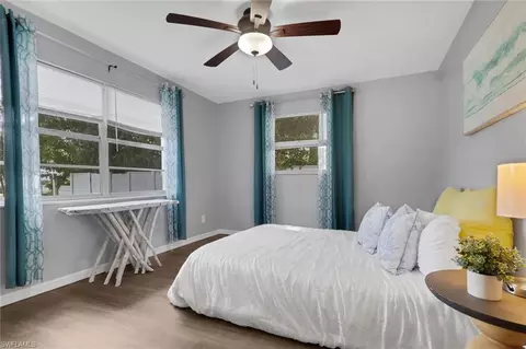 Bedroom - 862 95th Ave N, Naples, FL 34108 photo 4 of 5