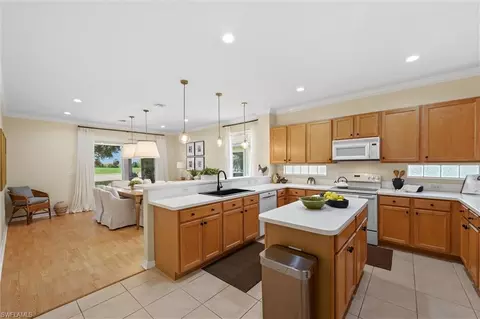 Kitchen - 1892 Par Dr, Naples, FL 34120 photo 1 of 4