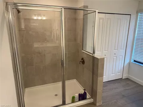 Bath - 18227 Ridgeline Dr, Estero, FL 33928 photo 5 of 6