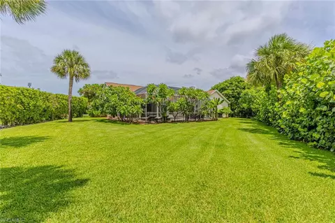 Exterior - 656 Coldstream Ct, Naples, FL 34104 photo 6 of 9