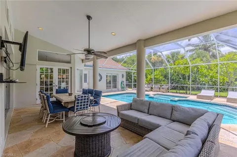 Exterior - 656 Coldstream Ct, Naples, FL 34104 photo 4 of 9