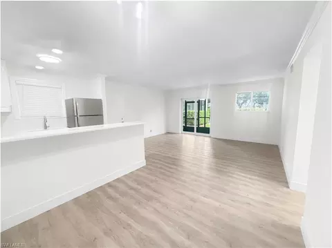 Living - 766 Central Ave #113, Naples, FL 34102 photo 1 of 9
